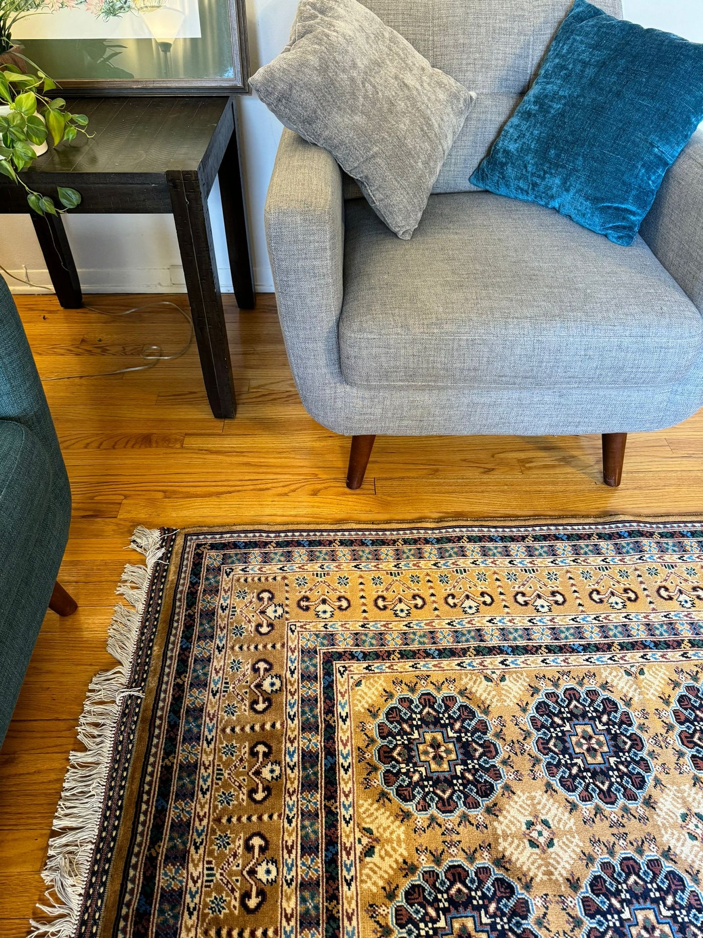 Tobra Gul Hand-Knotted Rug - 10x6.8ft