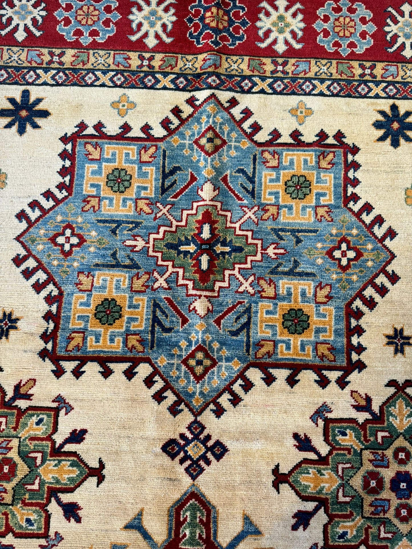 Qazaq Area Rug - Traditional Elegance 10x6.8ft