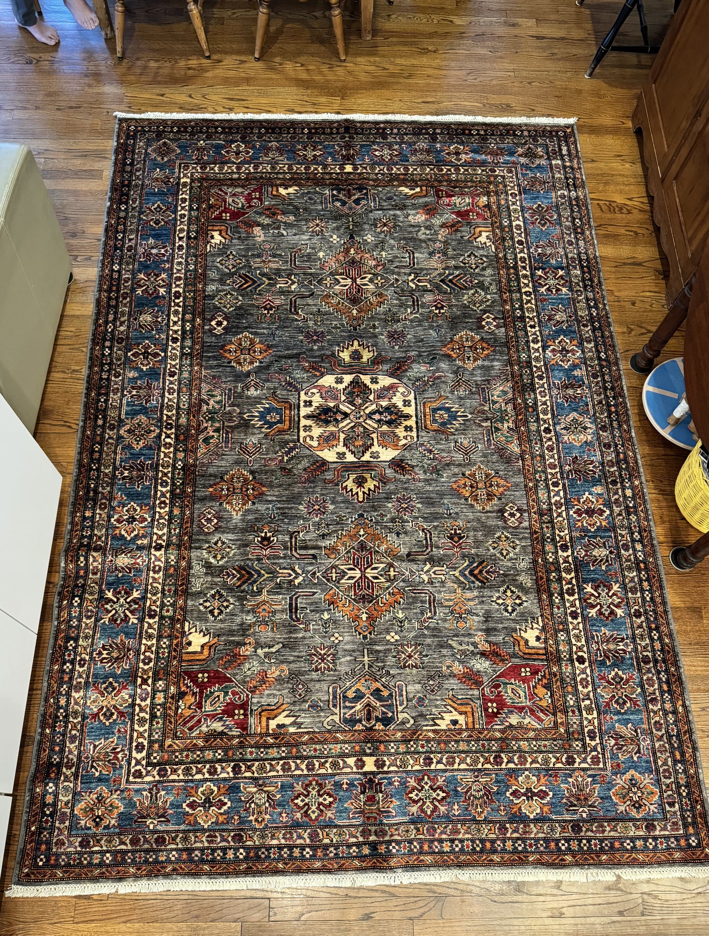 Elegant Qazaq Area Rug (7.7 x 9.3 ft)