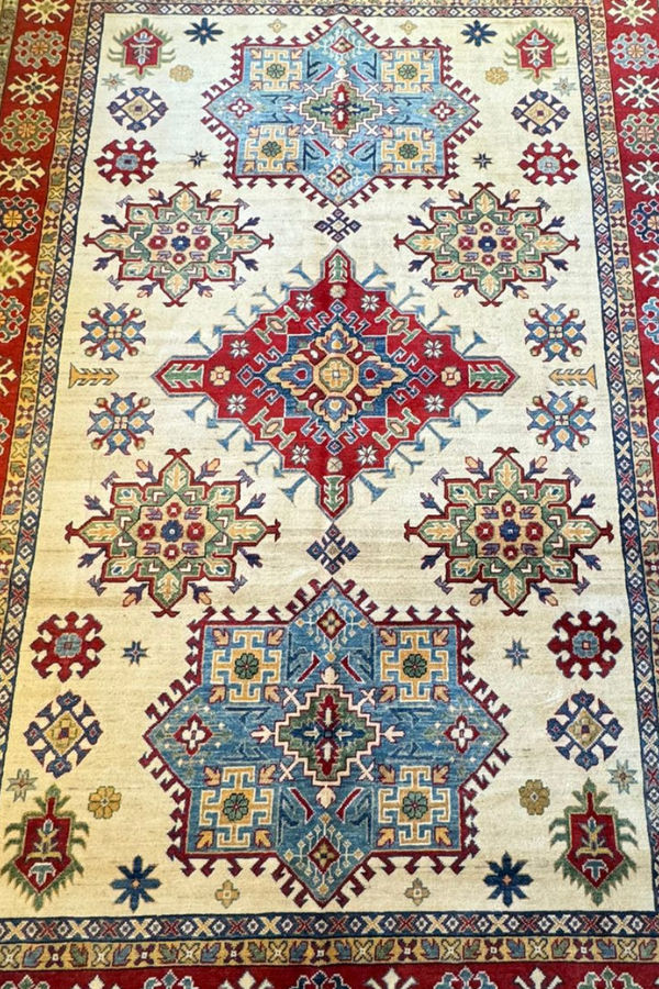 Qazaq Area Rug - Traditional Elegance 10x6.8ft