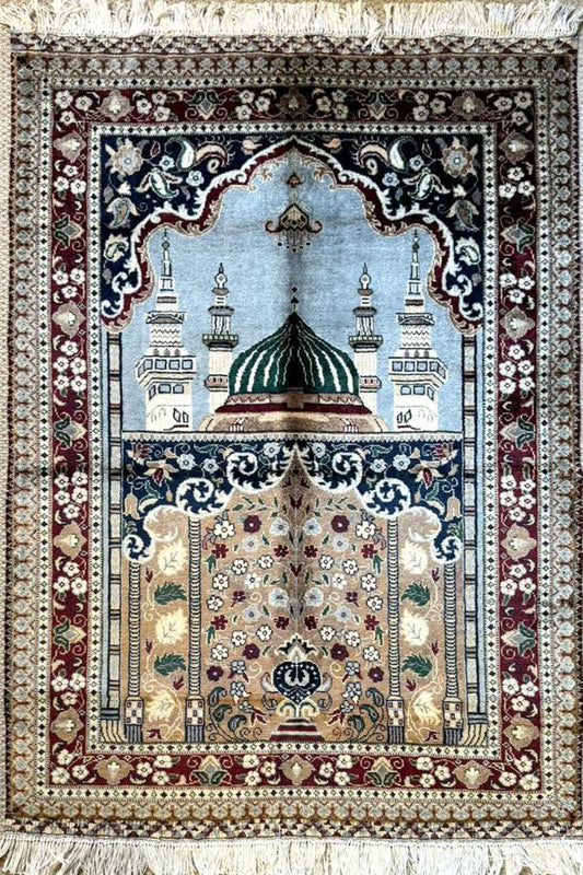 Mazar Sharif Handwoven Prayer Rug (4.3 x 2.7 ft)