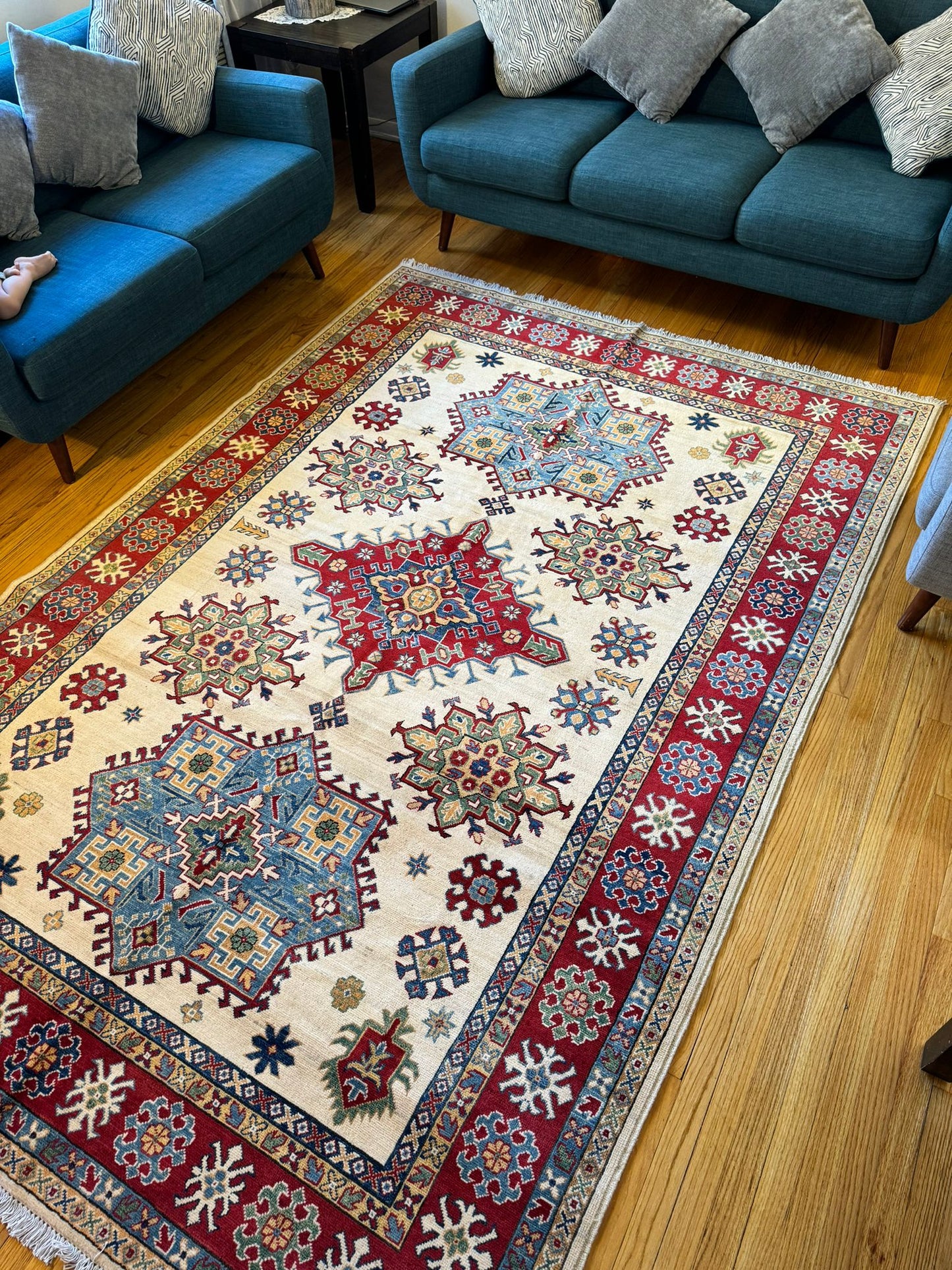 Qazaq Area Rug - Traditional Elegance 10x6.8ft