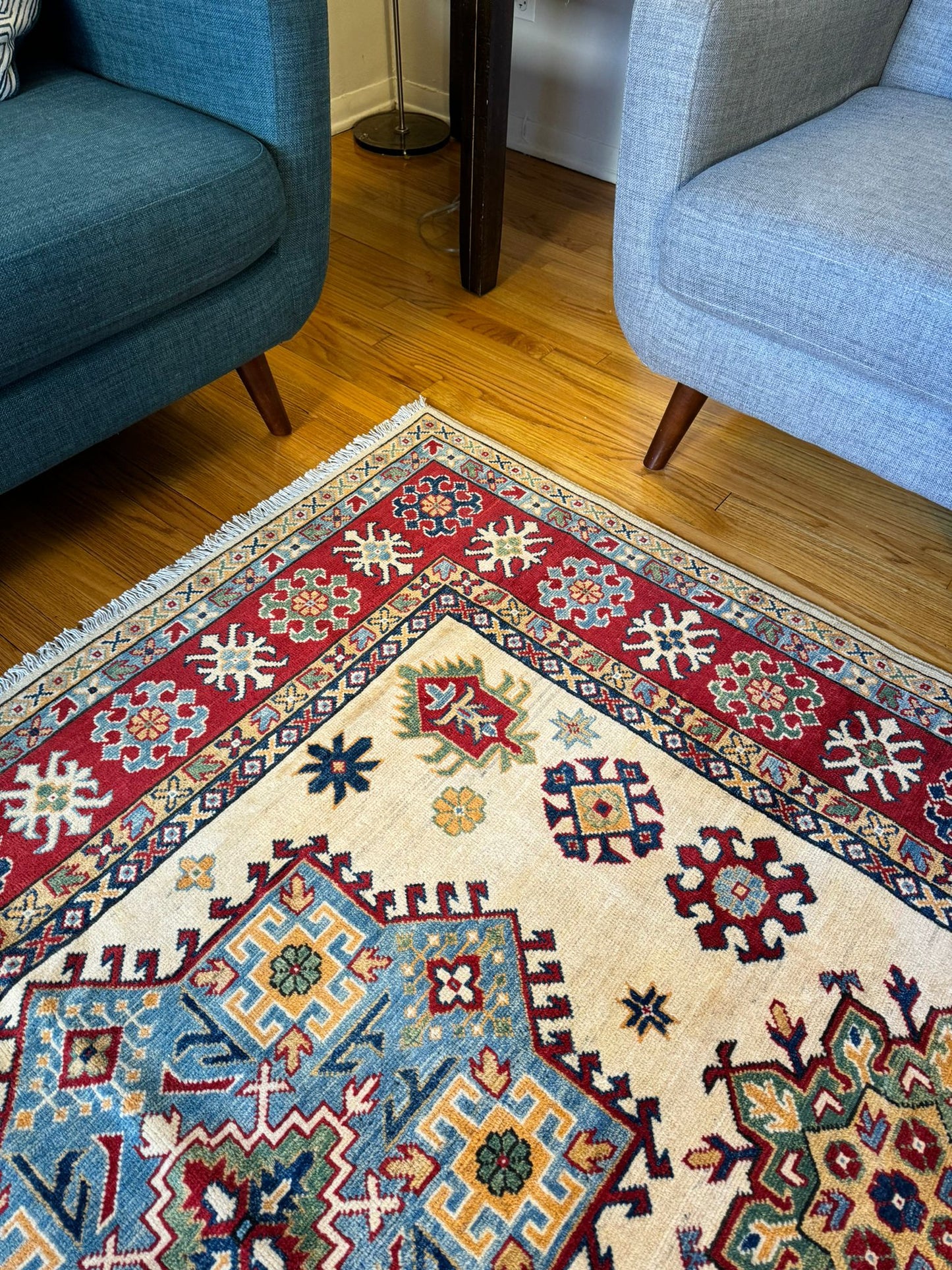 Qazaq Area Rug - Traditional Elegance 10x6.8ft